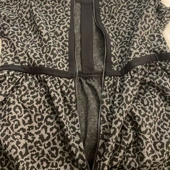 Loft Black Grey Animal Print Dress Womens Maternity Size 4 NEW Career - Picture 4 of 11